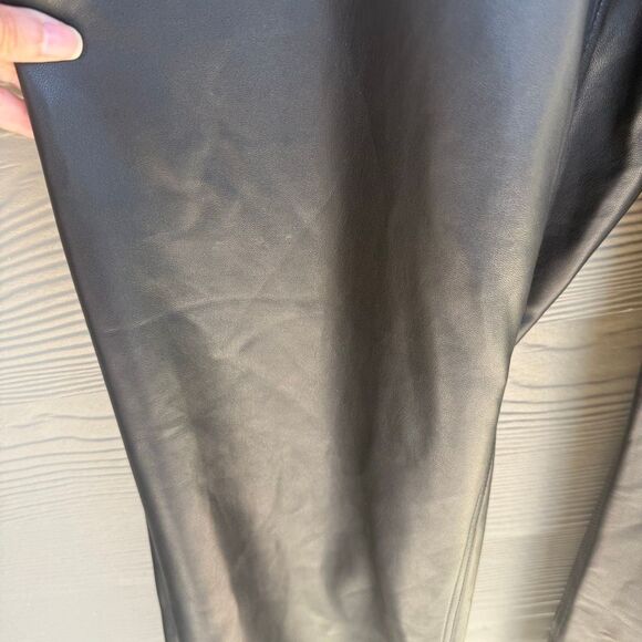 J Crew Vegan Leather black pants - Picture 4 of 7